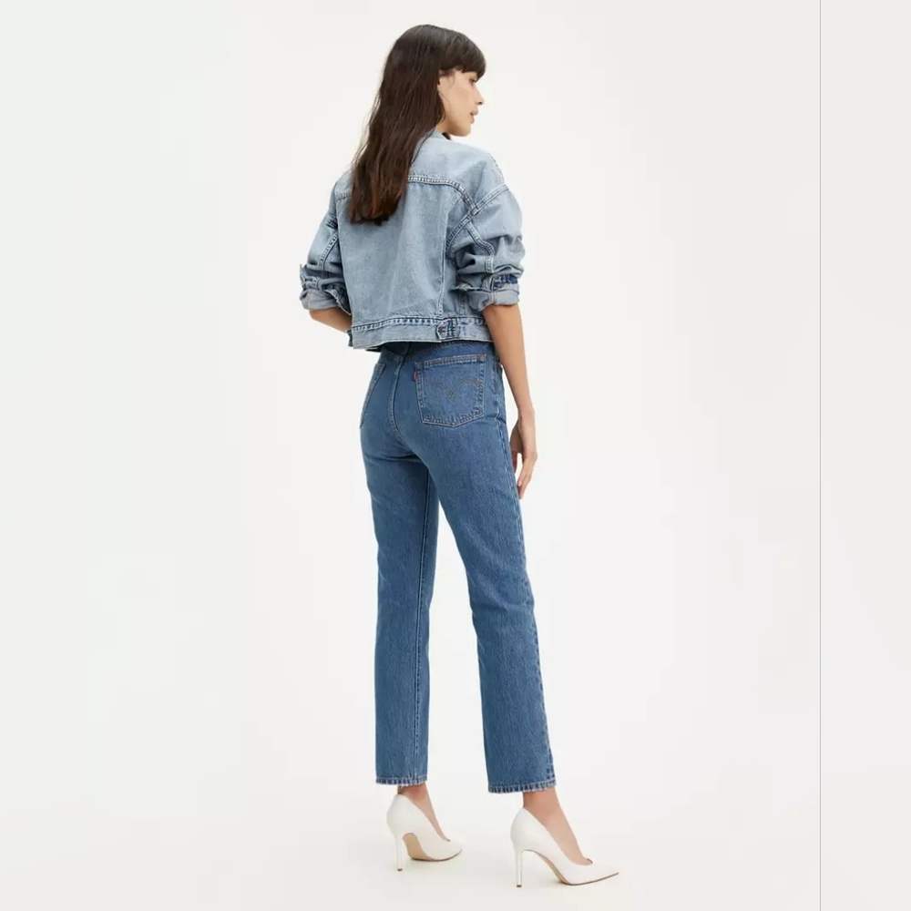 Levi's 501 Straight Medium Wash Blue Womens Jeans 30